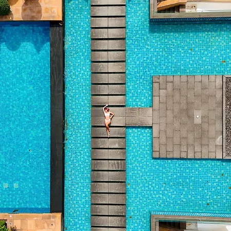 The Heritage Beachfront Resort 4*