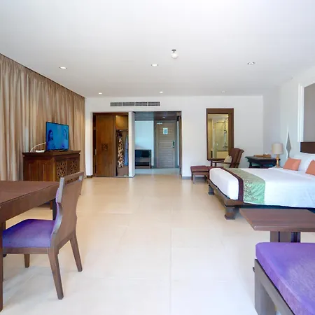 Resort The Heritage Beachfront 4*