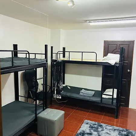 Aparthotel Farang House Pattaya