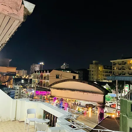 Farang House 3* Pattaya