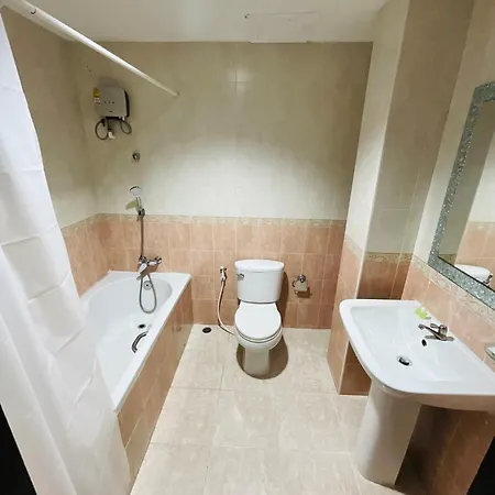 Farang House Pattaya