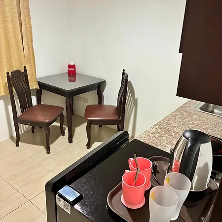 Farang House Aparthotel