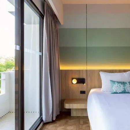 Garden Sea View Resort 5*