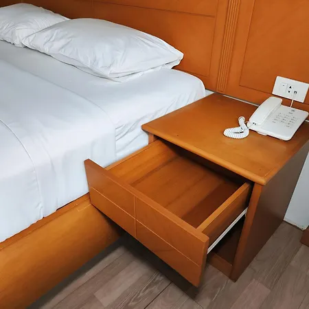 Dream Walking Street Hotel