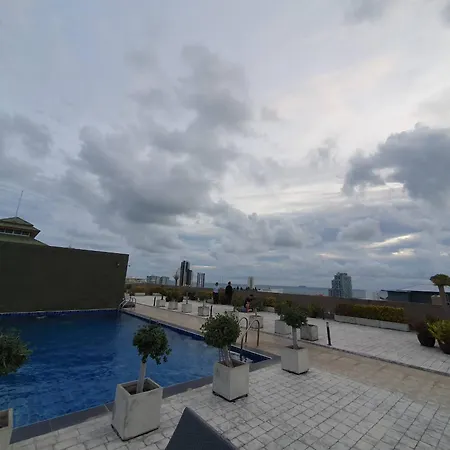 Cirrus 4* Pattaya