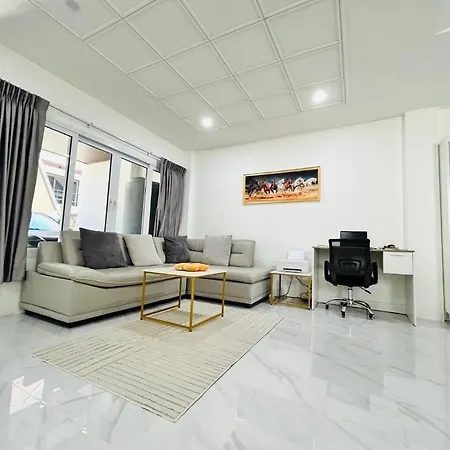 Corrib Village Phratamnak Prime Location 4bdr Villa,pool Pattaya