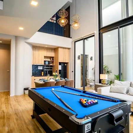 Modern 4br Pool In Good Location Villa Pattaya