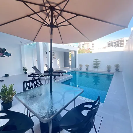 Guest house Modern Pool 5 Minutes To Walking Street &