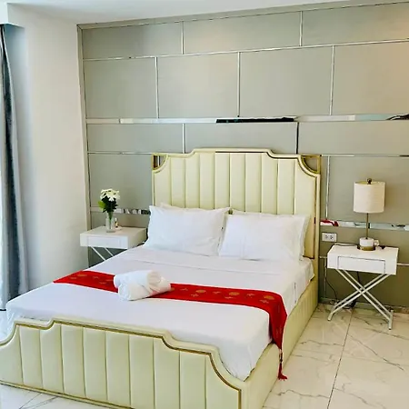 Guest house Modern Pool 5 Minutes To Walking Street & Pattaya
