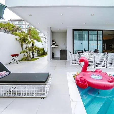 1600m Nearly Walkstreet Elevator Pattaya
