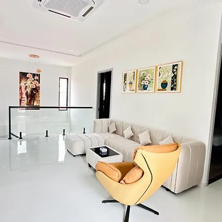 Amarin - Huge 7 Bedroom Private Pool House In Next To Walking Street Villa