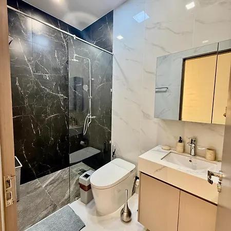 Villa La Richie - Luxury Townhouse In A Comfortable Area *