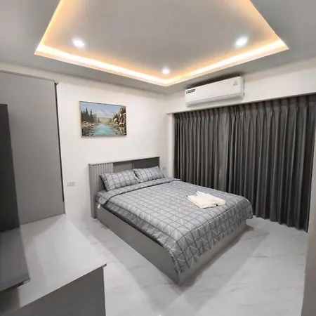Villa Corrib Village Phratamnak Cozy 4 Bdr Pool