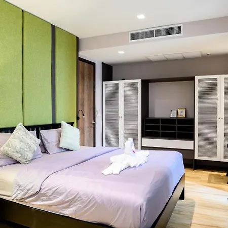 Villa Modern 4br Pool In Good Location Pattaya
