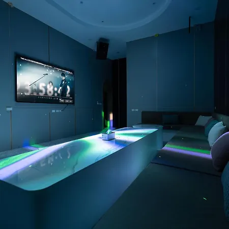 Walking Street 5 Bedroom 7bath Ktv Swimming Pool Villa *