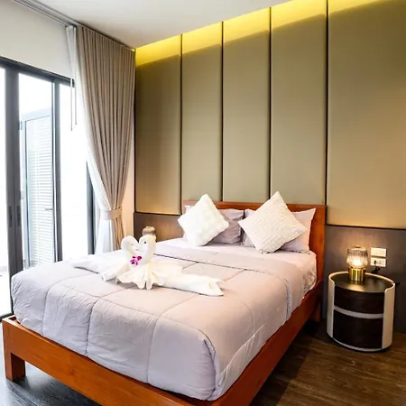 Villa Modern 4br Pool In Good Location Pattaya