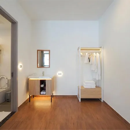 Villa Amarin - Huge 7 Bedroom Private Pool House In Next To Walking Street *