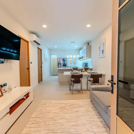 Wongamat By Silqstay Vi Holiday home *