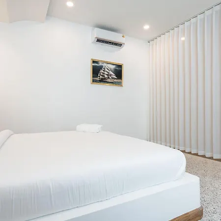 Walking Street 5 Bedroom 7bath Ktv Swimming Pool Villa *