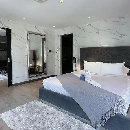 Villa 1600m Nearly Walkstreet Elevator Pattaya