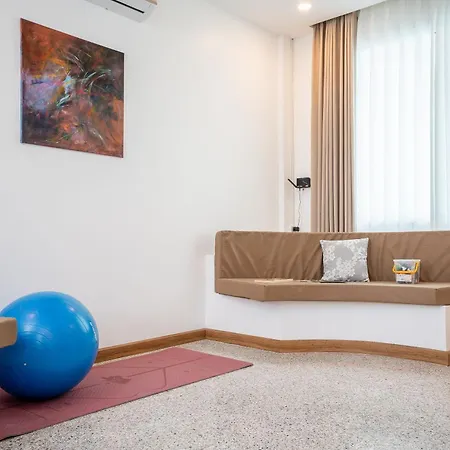 Walking Street 5 Bedroom 7bath Ktv Swimming Pool
