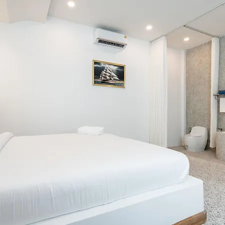 Villa Walking Street 5 Bedroom 7bath Ktv Swimming Pool *