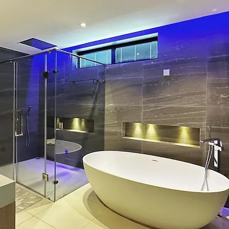 Villa 1600m Nearly Walkstreet Elevator Pattaya