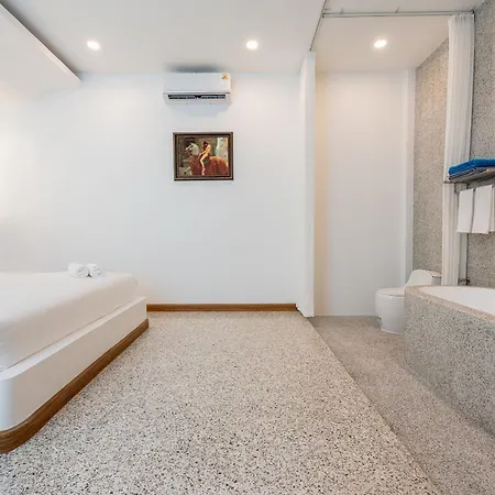 Walking Street 5 Bedroom 7bath Ktv Swimming Pool Pattaya