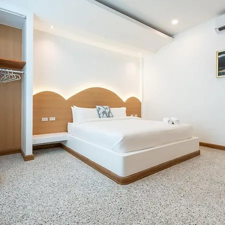 Location 5br Pool Downtown Pattaya