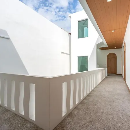 Location 5br Pool Downtown Villa Pattaya