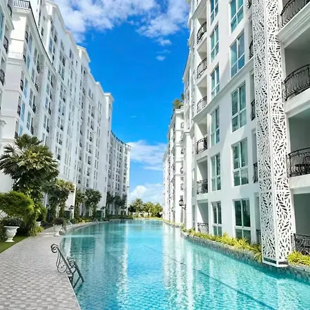 1 Bedroom French Style With Lagoon Pool *