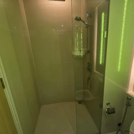 Grande Caribbean Apartment *