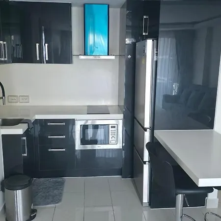 Grand Avenue Cityview 50 Sqm Wifi Tv *
