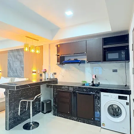 Luna Nest Apartment Pattaya