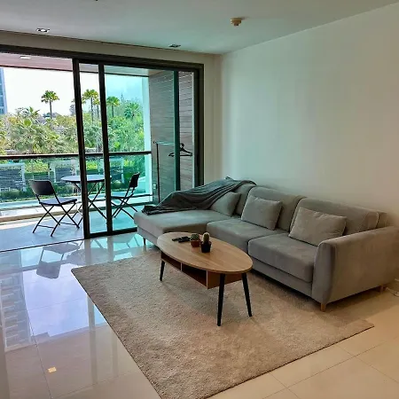 Apartment Fancy Beachfront Pattaya