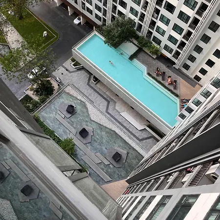 The Base High Floor And Seaview Pattaya