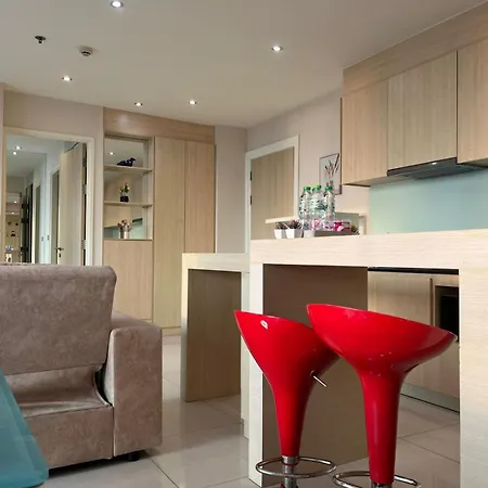 Apartment 2 Bed Seaview -best Of Location A Gem Pattaya