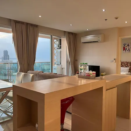 2 Bed Seaview -best Of Location A Gem Apartment *