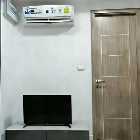 Apartment 芭堤雅市中心 阿卡迪亚2期 近步行街和海滩的水系公寓 泳池景观 可带榴莲和山竹 阳台可吸烟 Pattaya