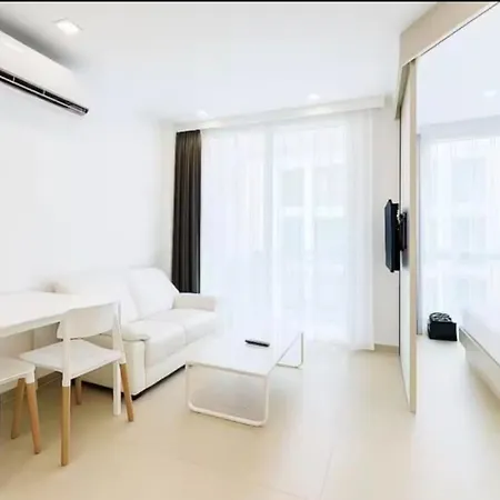 1 Bedroom French Style With Lagoon Pool Pattaya