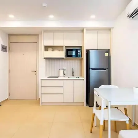1 Bedroom French Style With Lagoon Pool Apartment