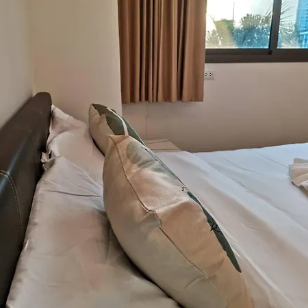 คลับรอยัล2bed Apartment *