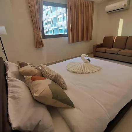 คลับรอยัล2bed * Pattaya