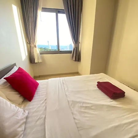 High Floor 2br Sea View Prime Location *