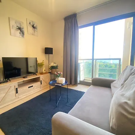 Apartment High Floor 2br Sea View Prime Location *