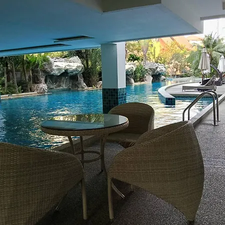 คลับรอยัล2bed Apartment