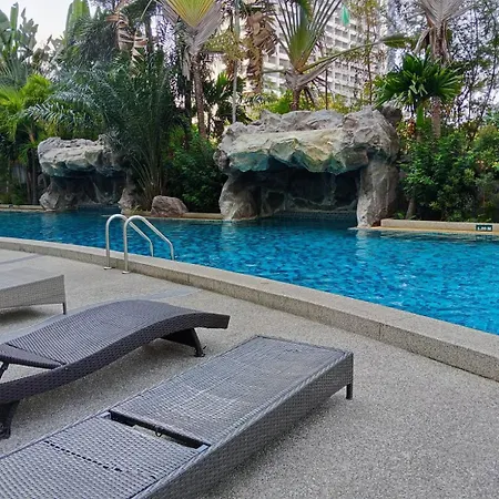 คลับรอยัล2bed * Pattaya