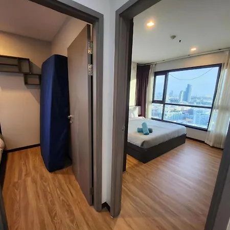 The Base海景网红顶层无边泳池 双卧室套房 海滩3分钟 Apartment
