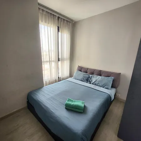 The Base海景网红顶层无边泳池 双卧室套房 海滩3分钟 Apartment *