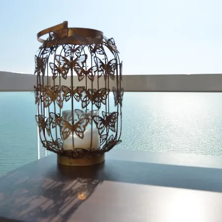 Apartment Everyday Beachfront Stylish Luxury Jomtien Pattaya